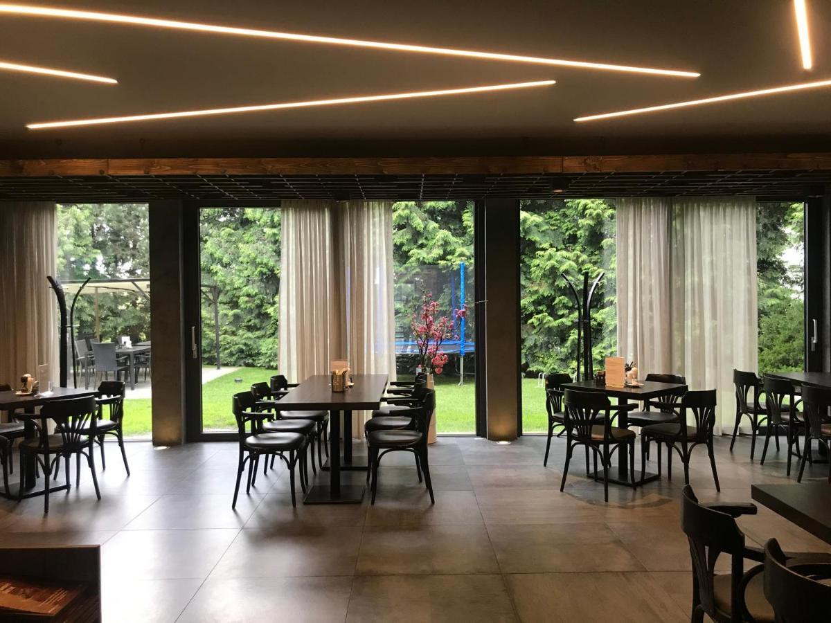 Restaurace A Penzion U Klasku Olomouc Dış mekan fotoğraf